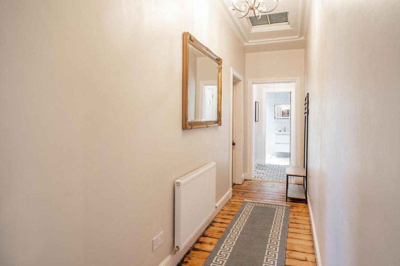 Heritage Quarter Apartment Dunfermline Bagian luar foto
