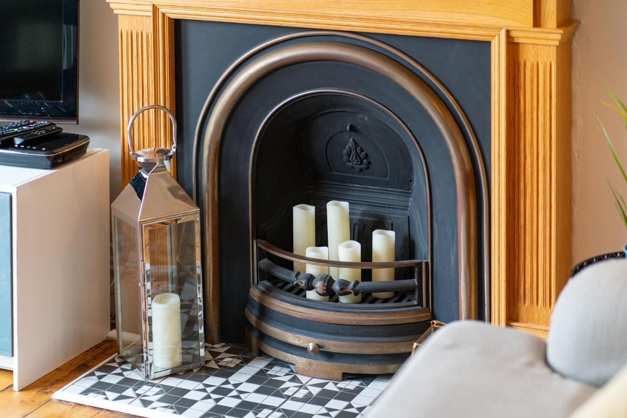 Heritage Quarter Apartment Dunfermline Bagian luar foto