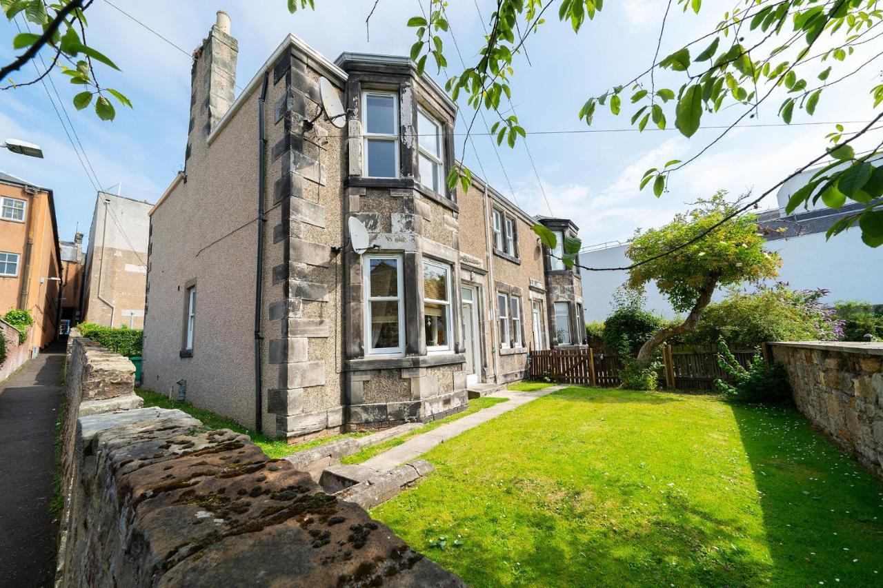 Heritage Quarter Apartment Dunfermline Bagian luar foto